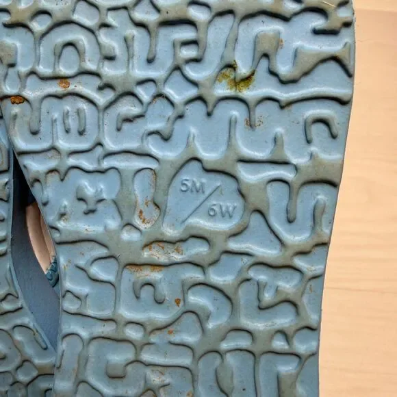 Nike South Beach CELSO Womens 6 Thong Sandal Slip-On Blue White Slide 344087-171 - Picture 9 of 10